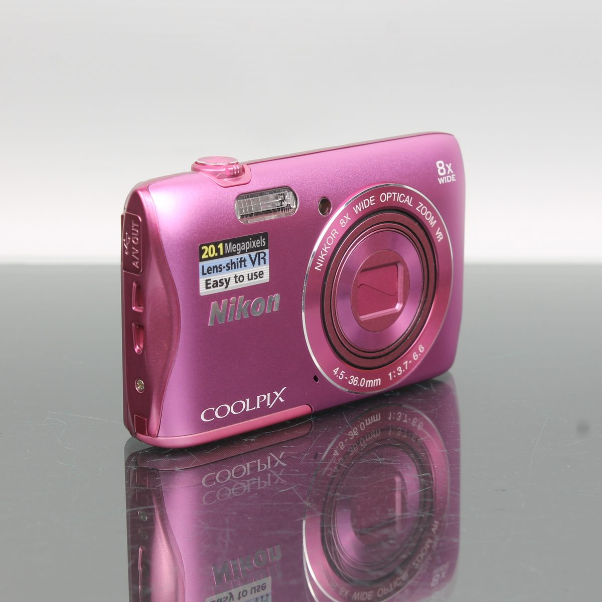 Nikon Coolpix S3700
