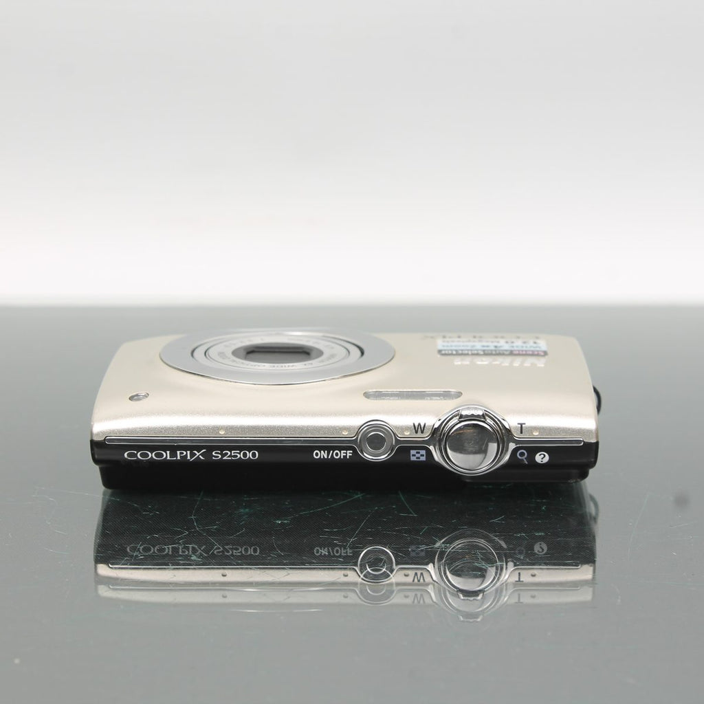 Nikon Coolpix S2500