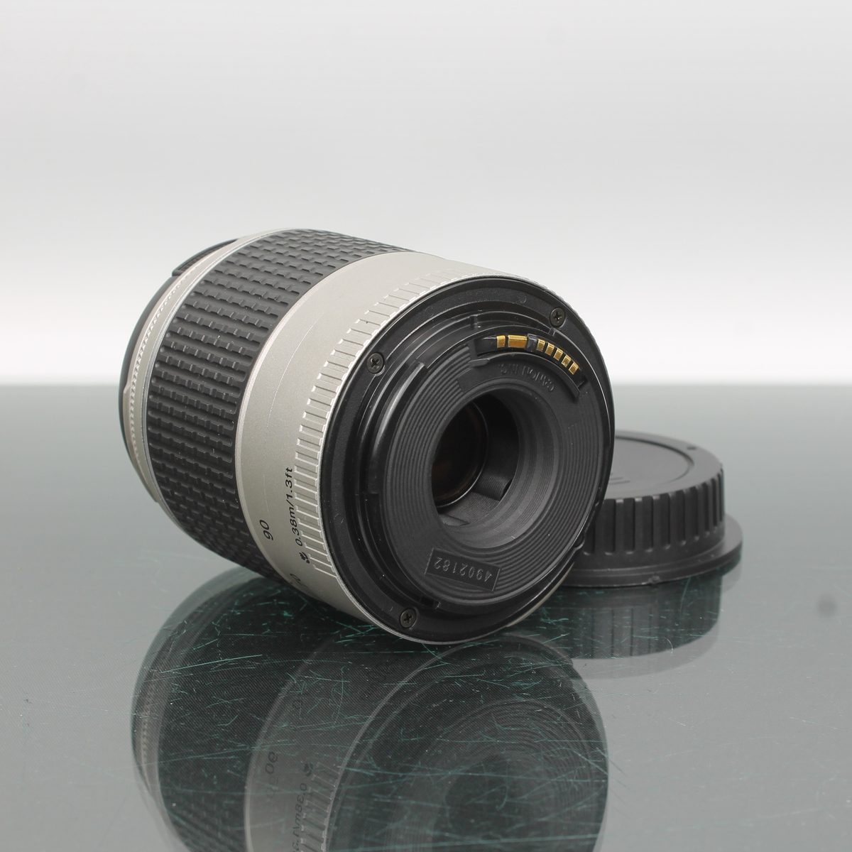 Canon EOS 300 + Canon Zoom Lens EF 29-90mm F/4-5.6