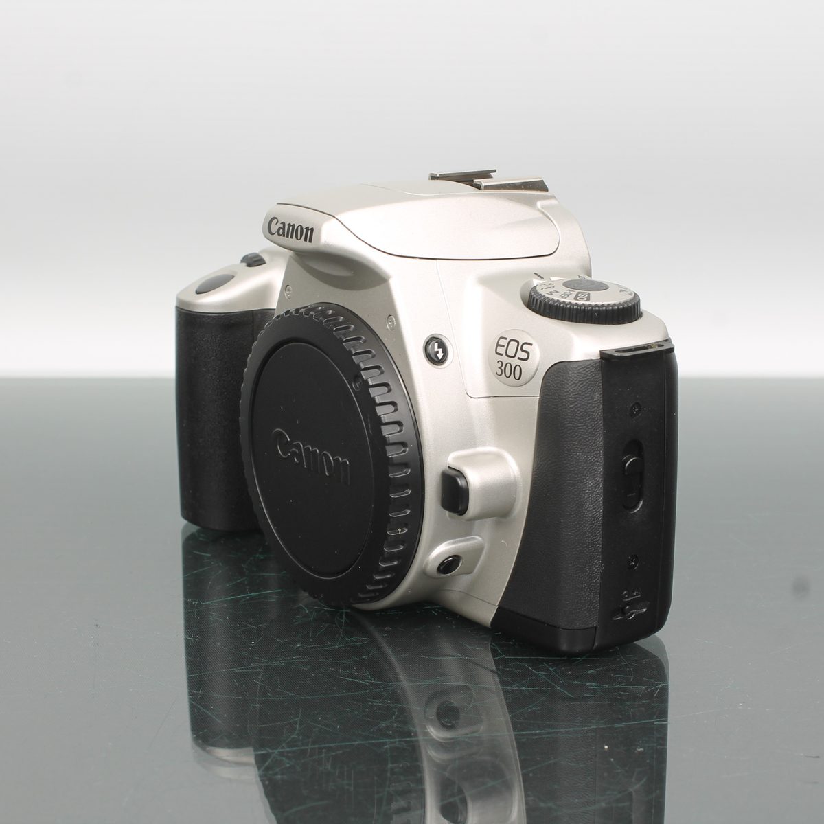 Canon EOS 300 Film SLR Camera with EF 29-90mm F/4-5.6 Lens – Dutch