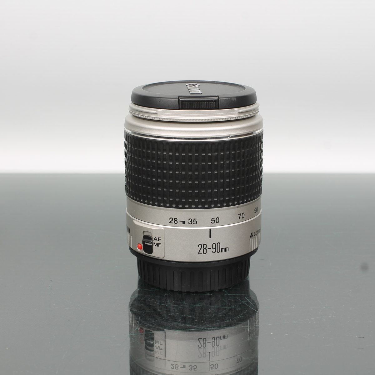 Canon EOS 300 + Canon Zoom Lens EF 29-90mm F/4-5.6