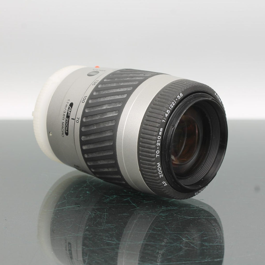 Minolta AF Zoom 70-210mm f/4.5-5.6