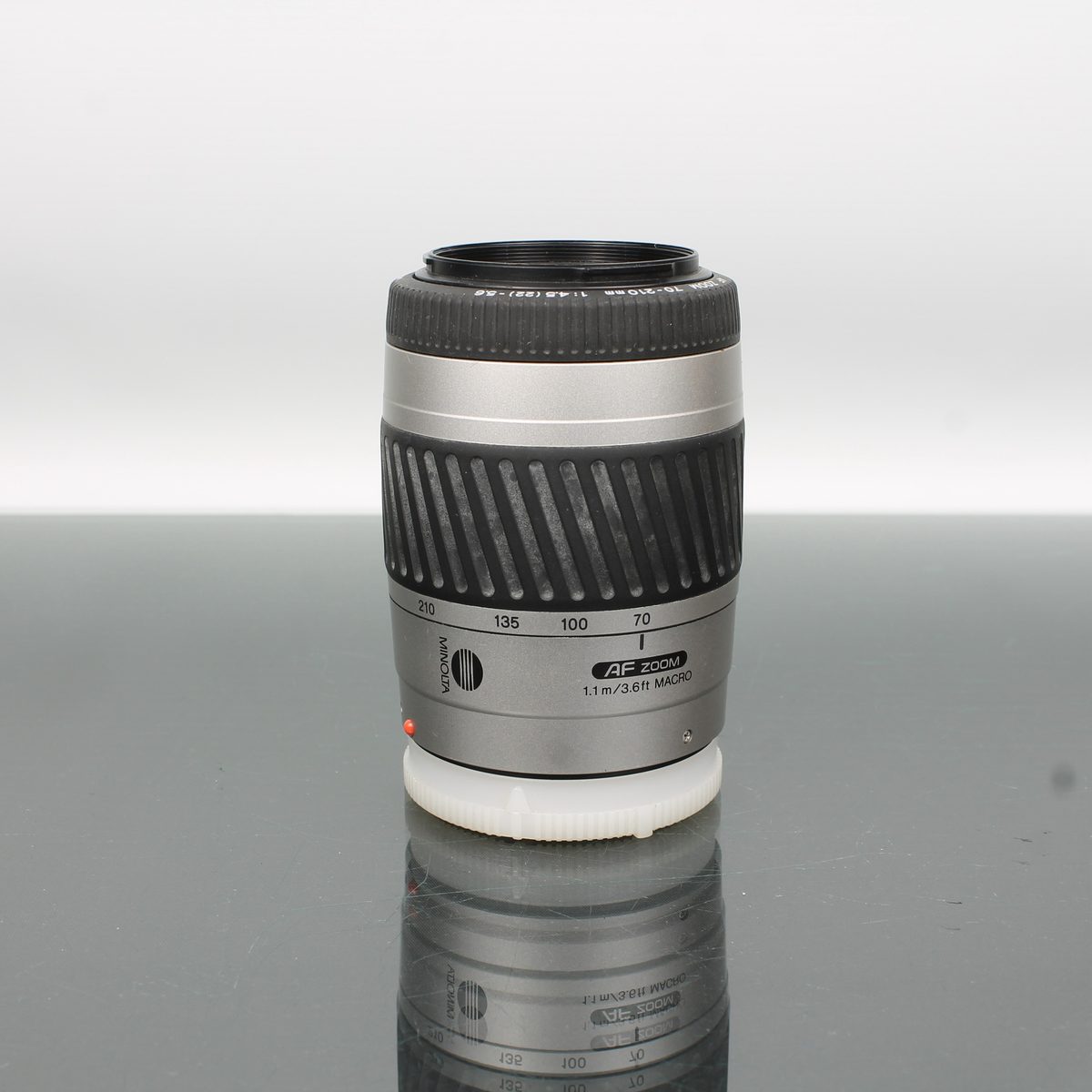 Minolta AF Zoom 70-210mm f/4.5-5.6