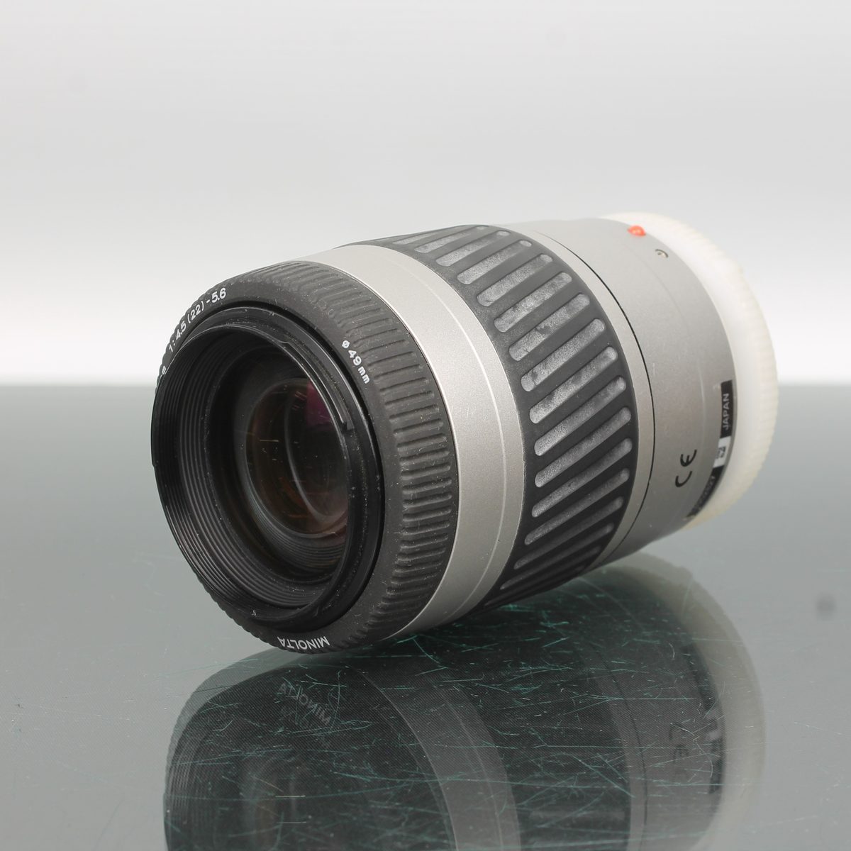 Minolta AF Zoom 70-210mm f/4.5-5.6