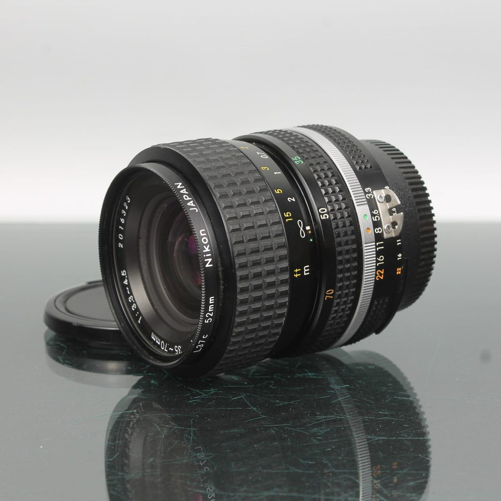 Nikon Zoom Nikkor 35-70mm f/3.3-4.5