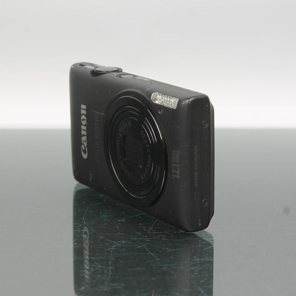 Canon IXUS 220 HS