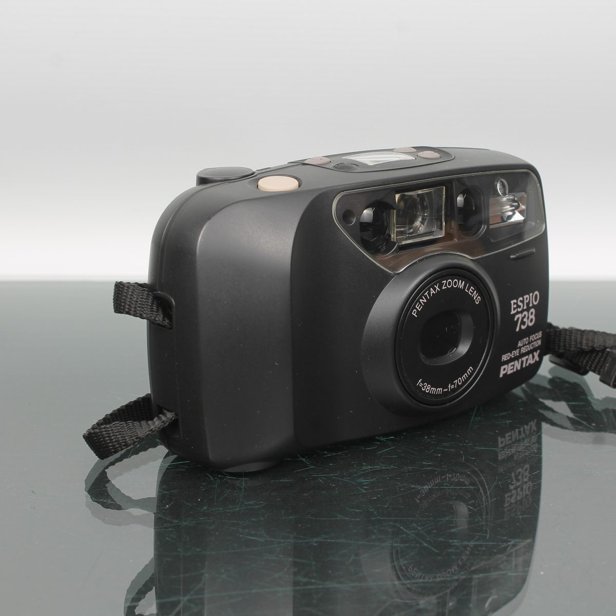 Pentax Espio 738