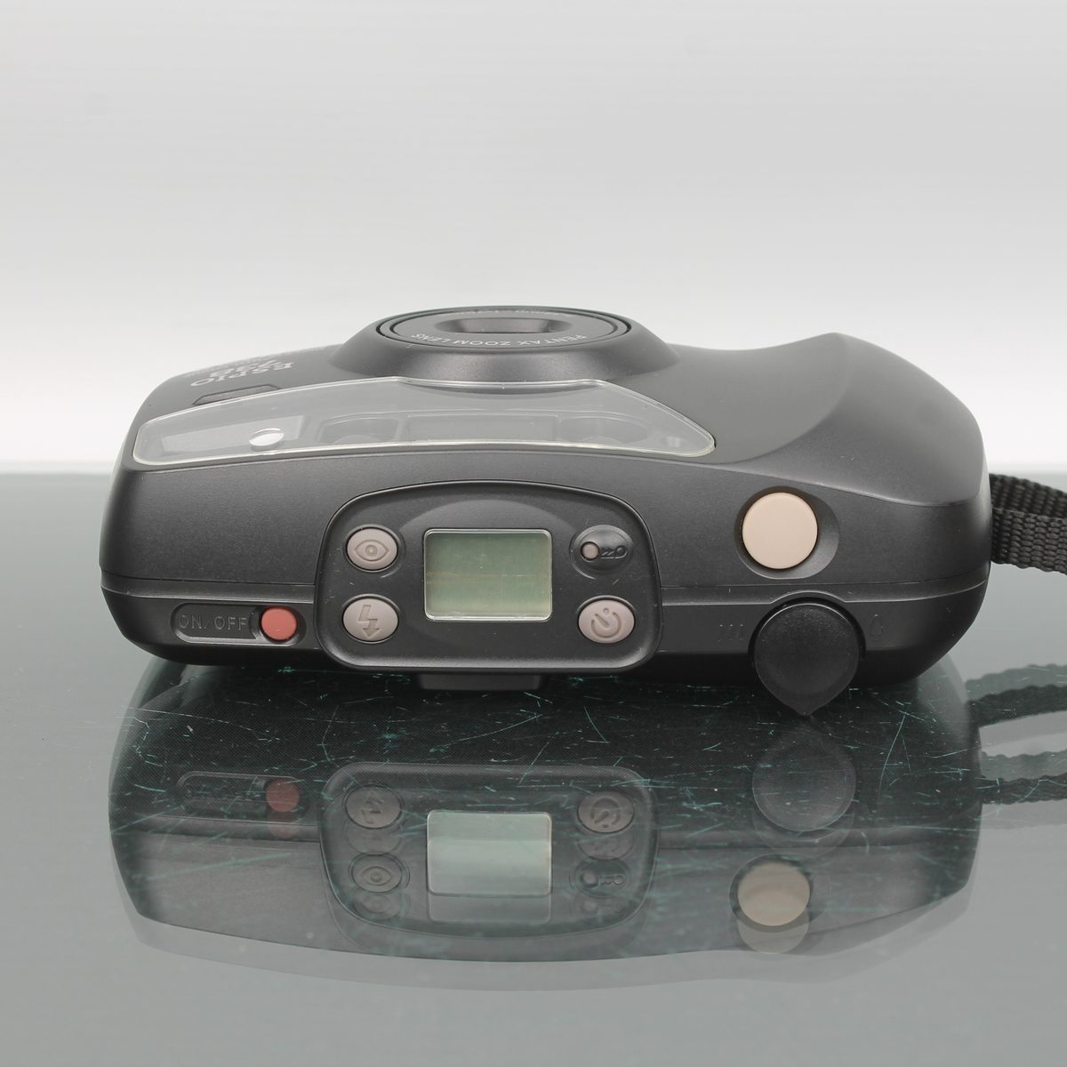 Pentax Espio 738
