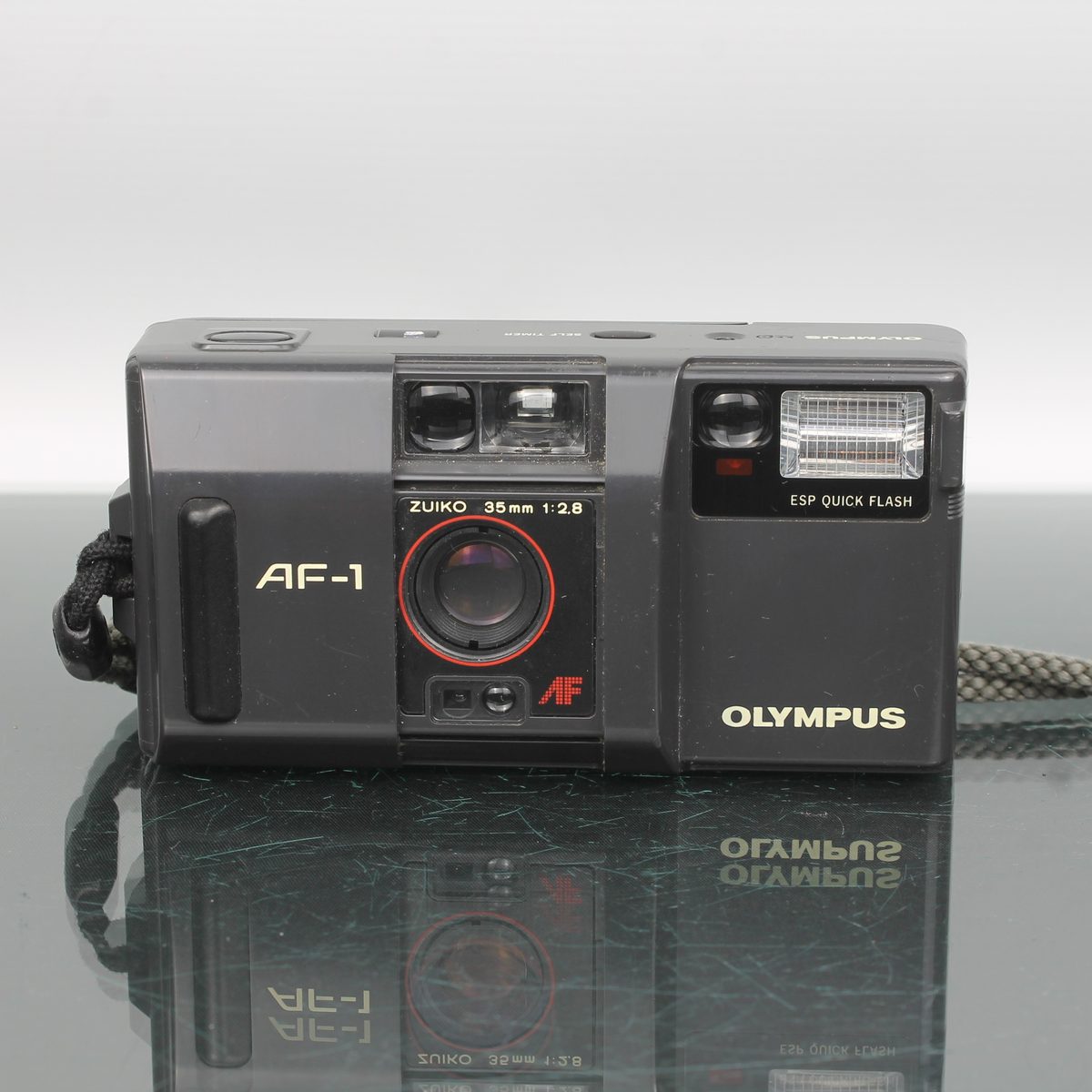 Olympus AF-1