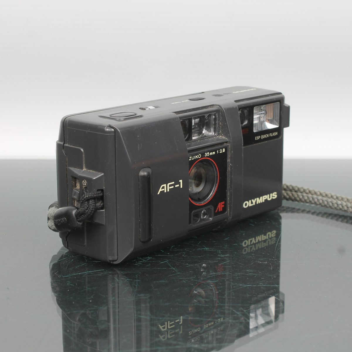 Olympus AF-1