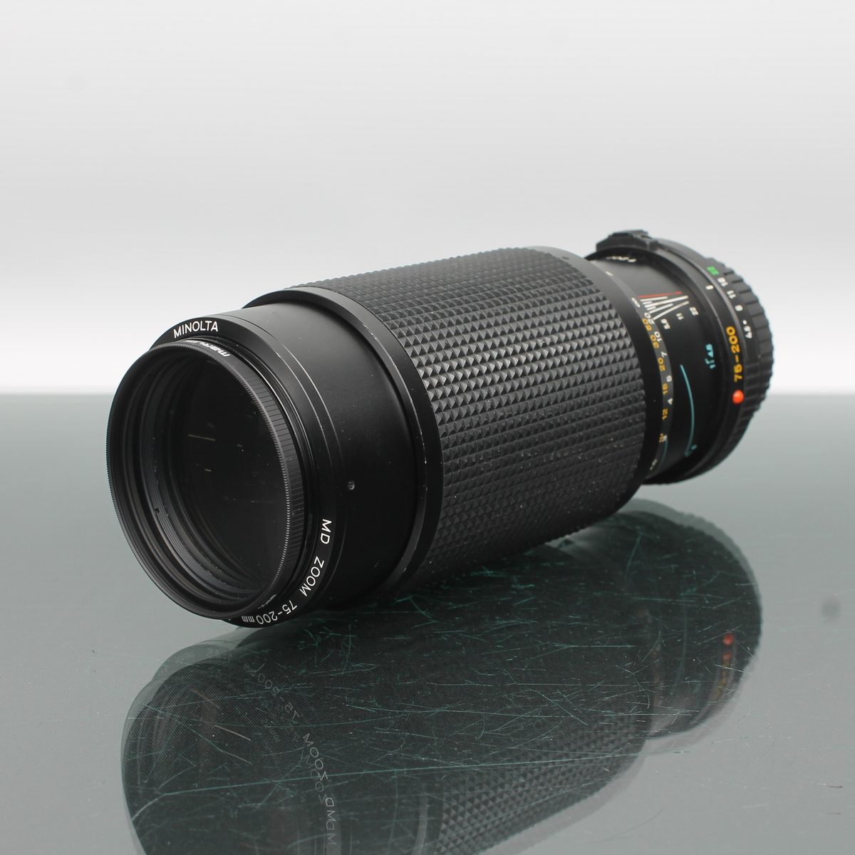Minolta MD Zoom 75-200mm 1:4.5