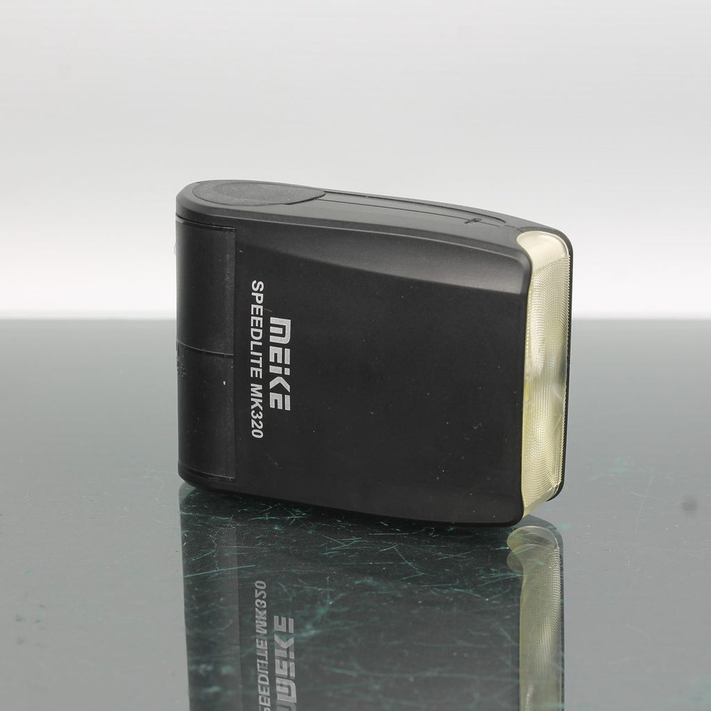 MEIKE Speedlite MK320