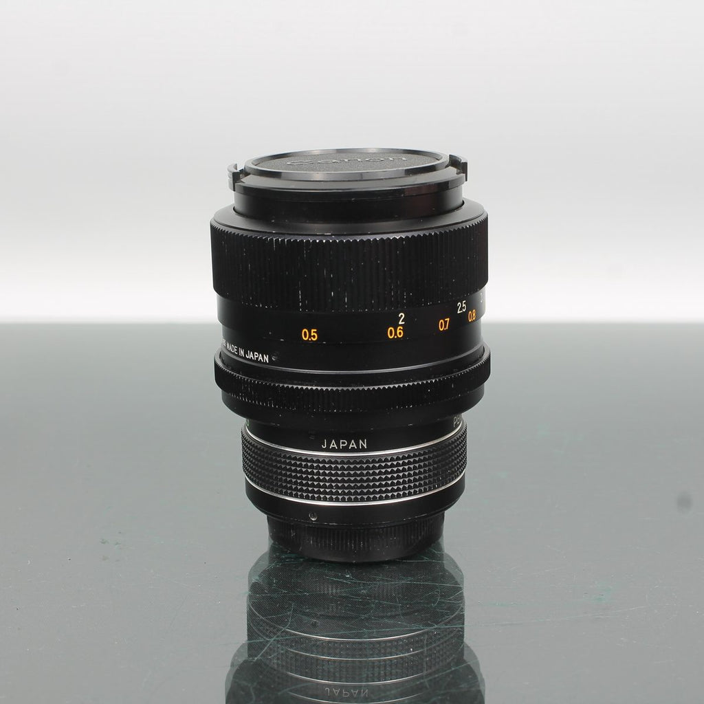 Revuenon-Special 1:2.8 f=35mm
