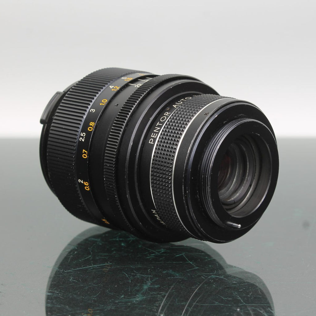 Revuenon-Special 1:2.8 f=35mm