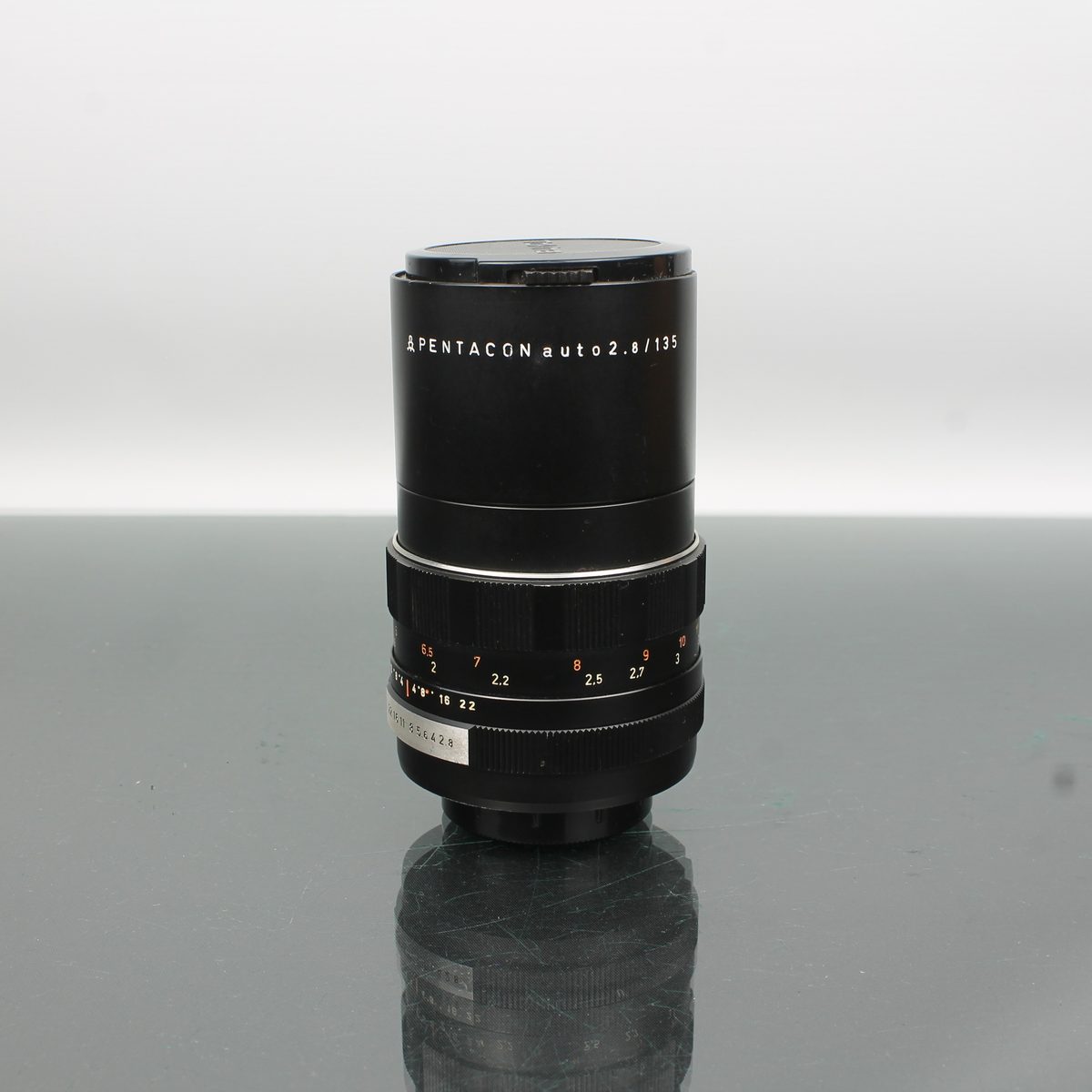 Pentacon auto 2.8/135