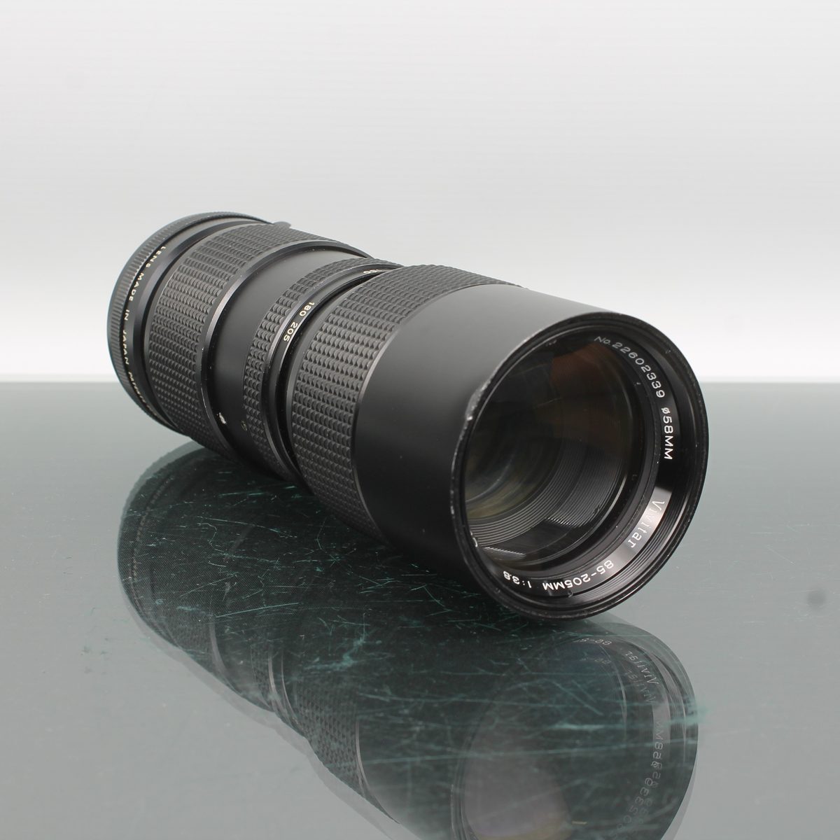 Vivitar 85-205mm 1:3.8