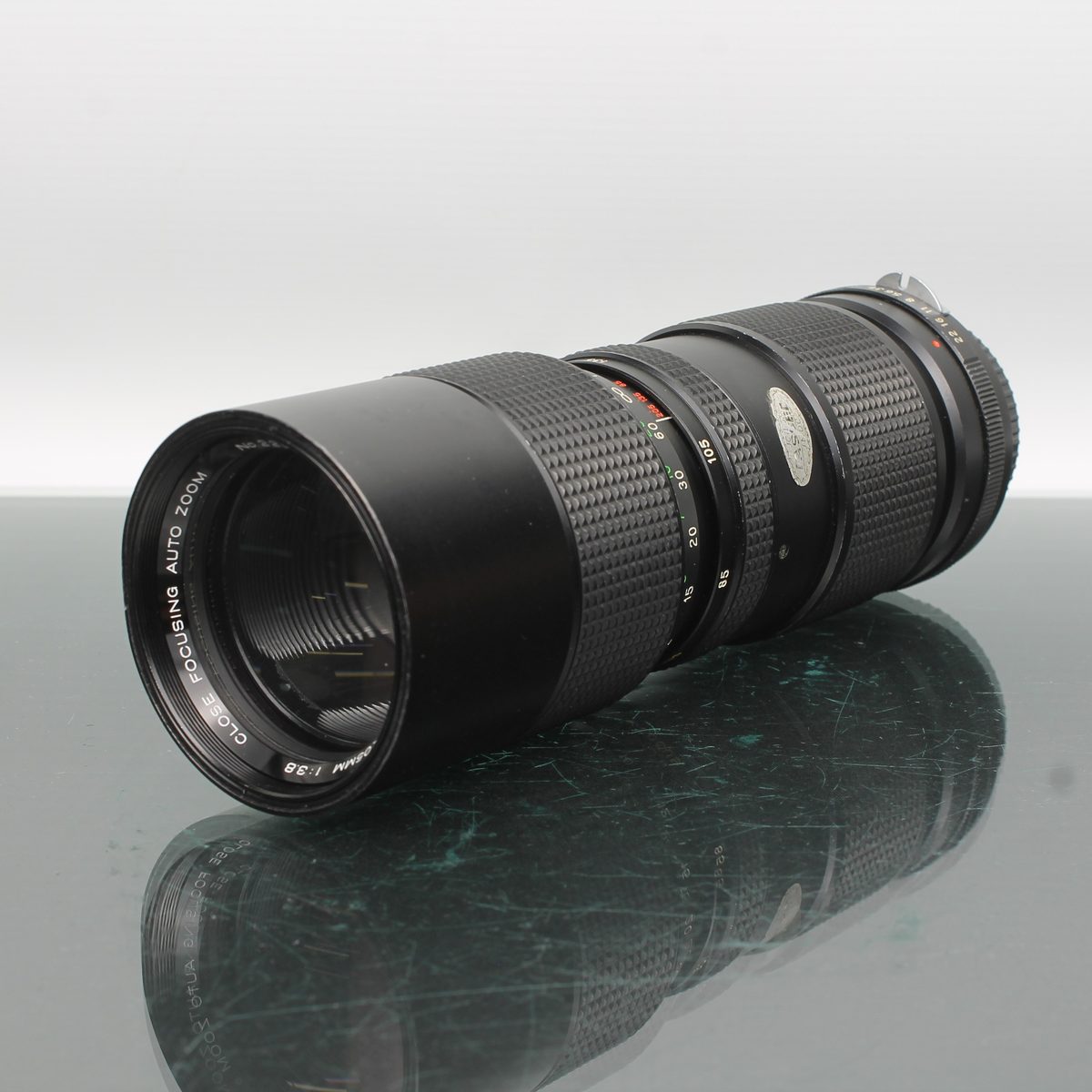 Vivitar 85-205mm 1:3.8