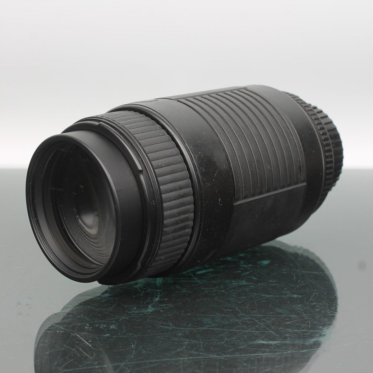 Sigma 70-300mm DL