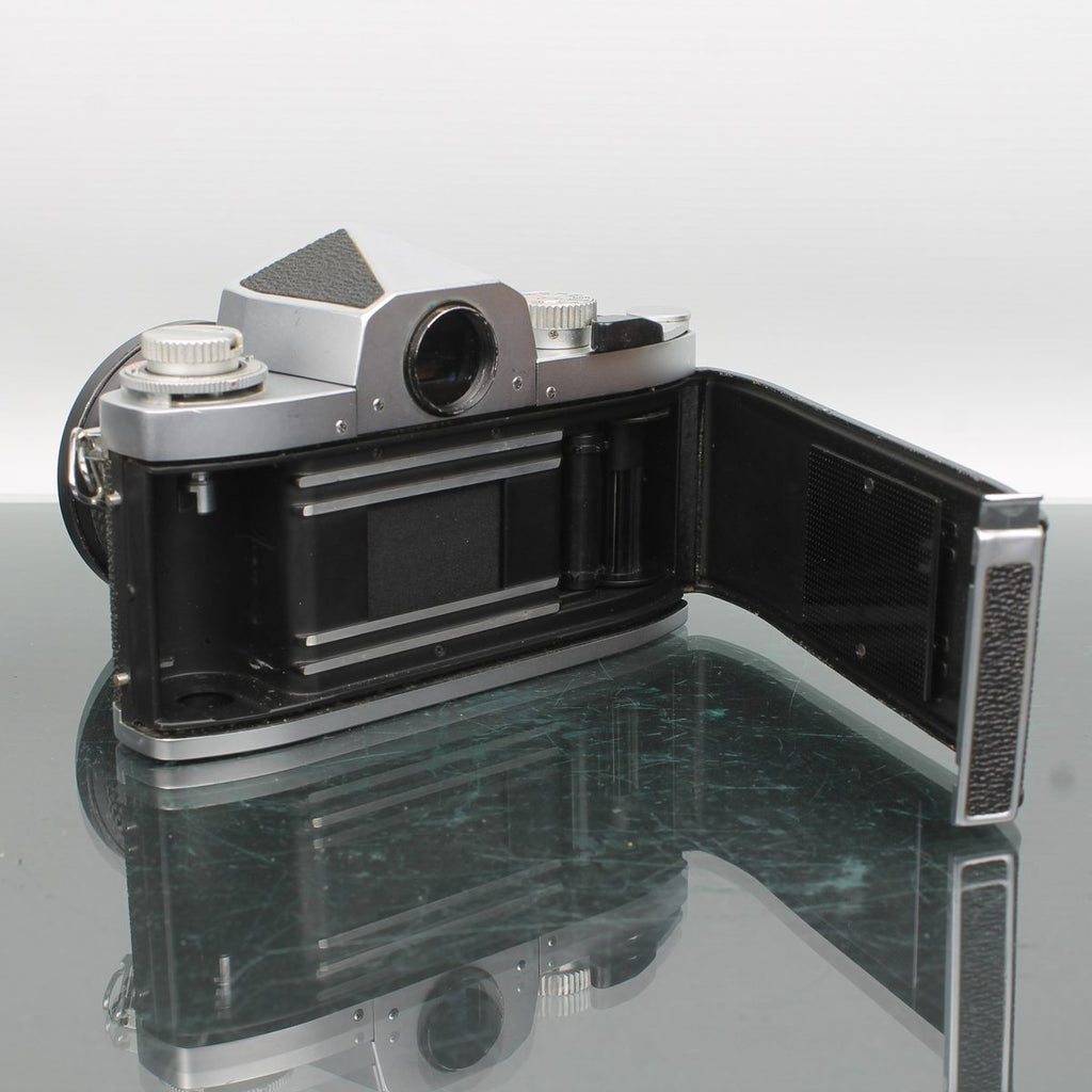 Soligor TM + Pallas 1:2.8 F=28mm