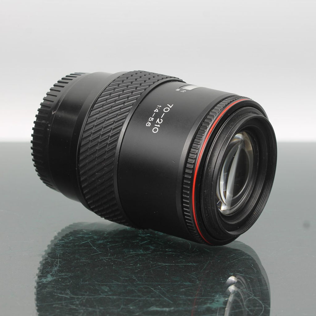 Tokina AF 70-210mm 1:4-5.6