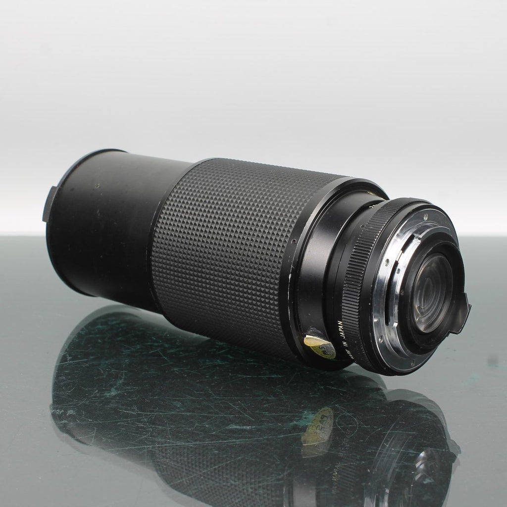 Vivitar 75-205mm 1:3.8 MC