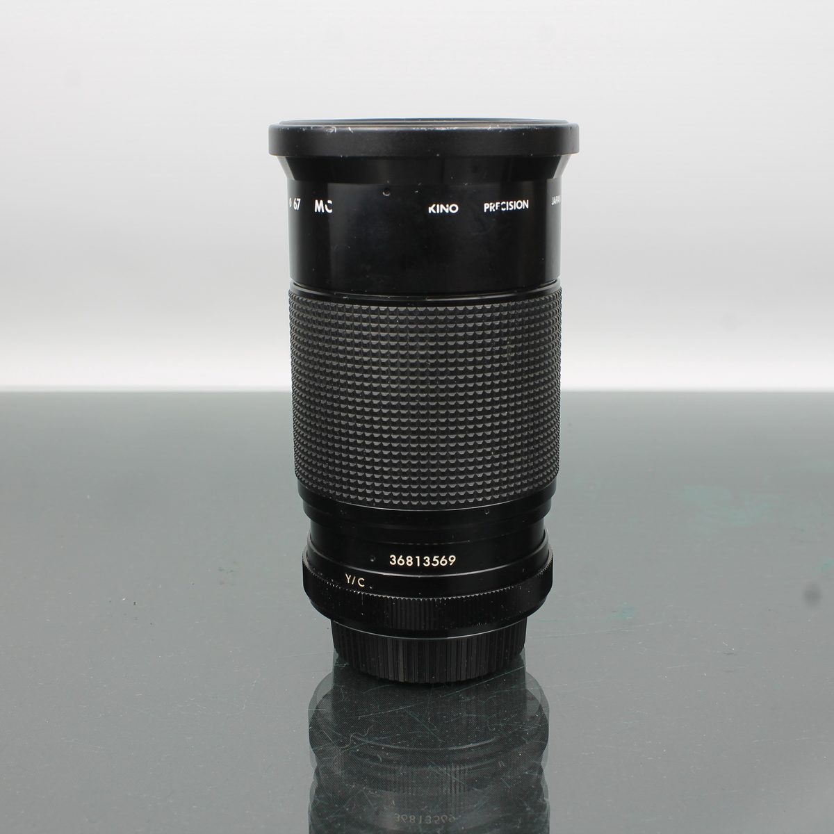Kiron 28-105mm f/3.2-4.5 MC