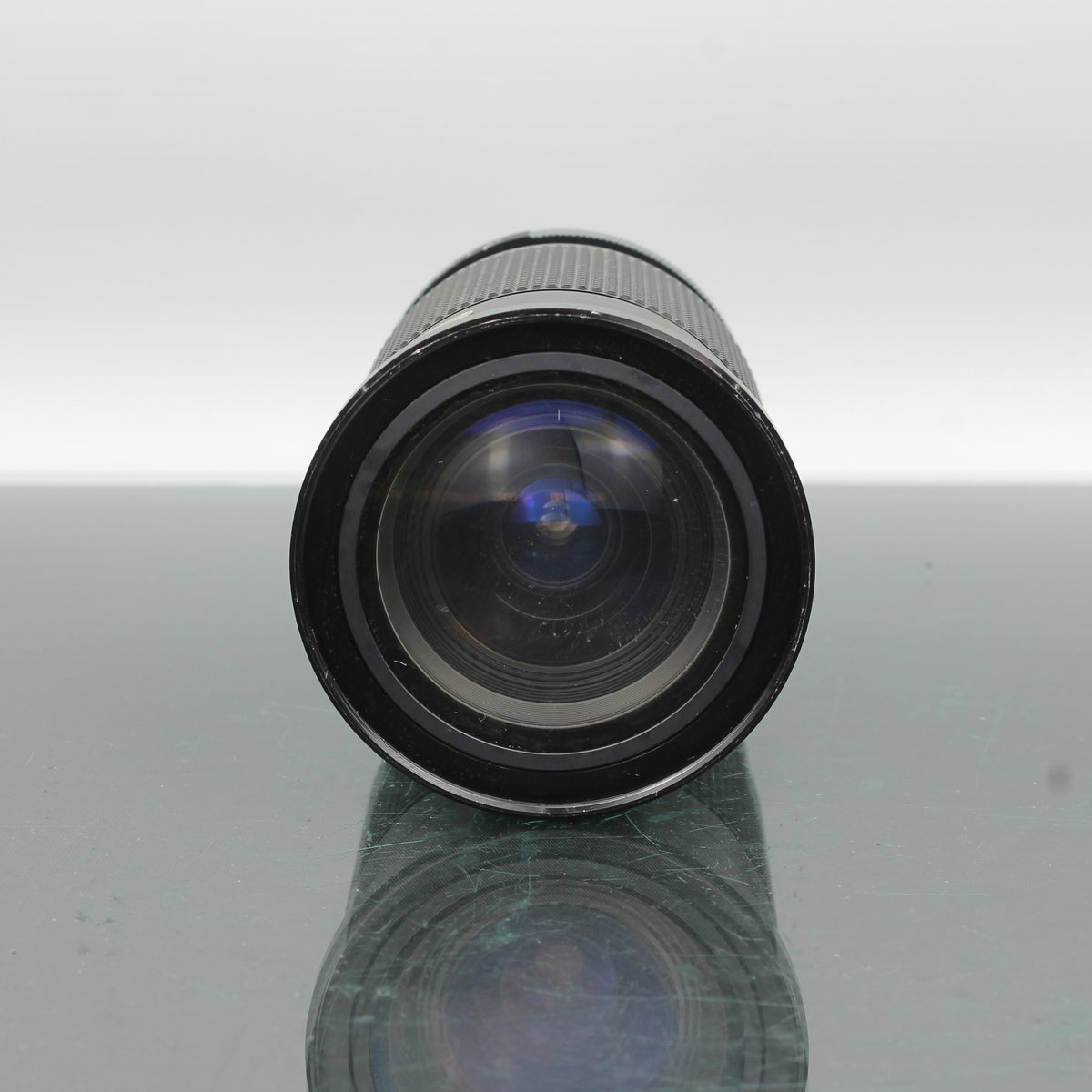 Kiron 28-105mm f/3.2-4.5 MC