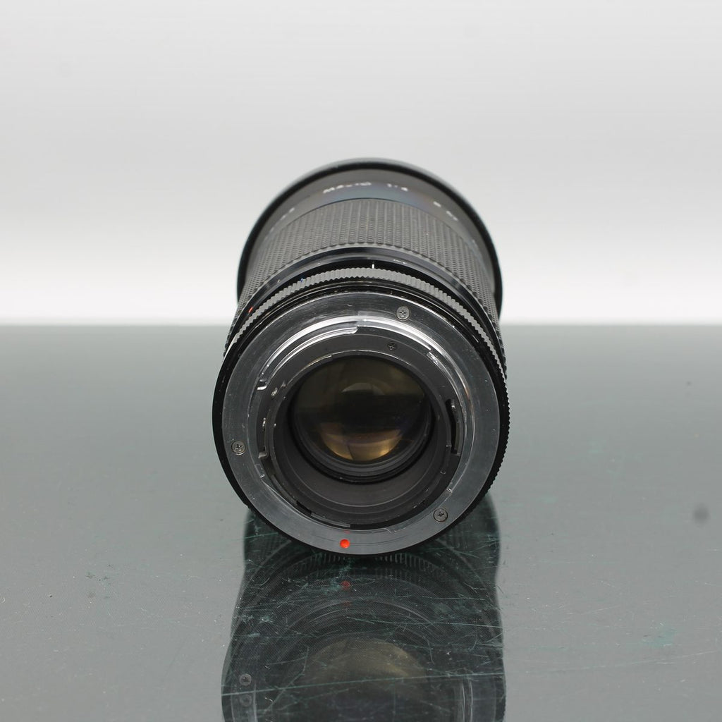 Kiron 28-105mm f/3.2-4.5 MC