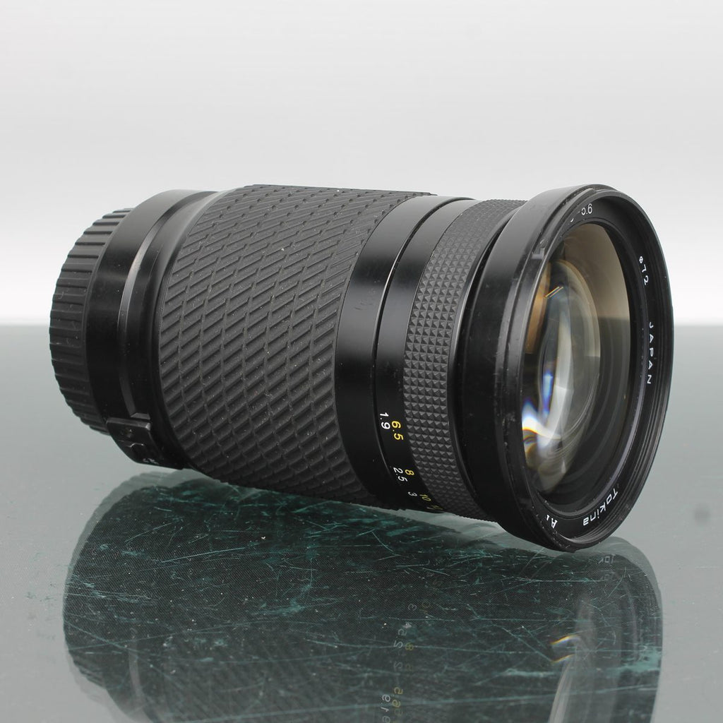 Tokina AF 28-210mm 1:3.5-5.6