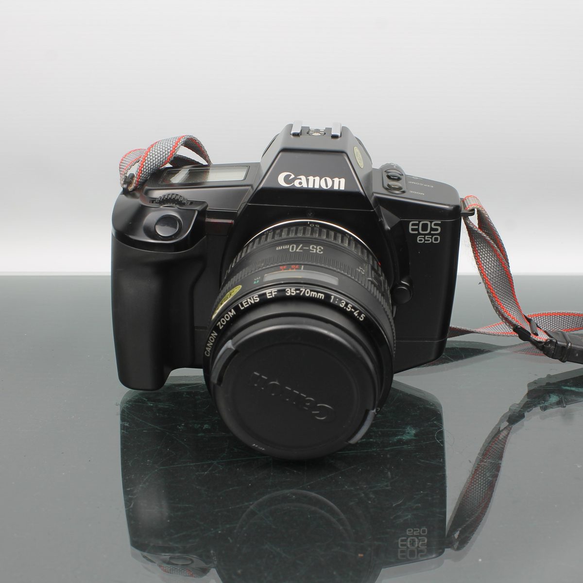 Canon EOS 650 + Canon EF 35-70mm 1:3.5-4.5