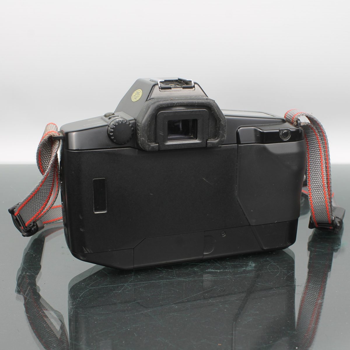 Canon EOS 650 + Canon EF 35-70mm 1:3.5-4.5