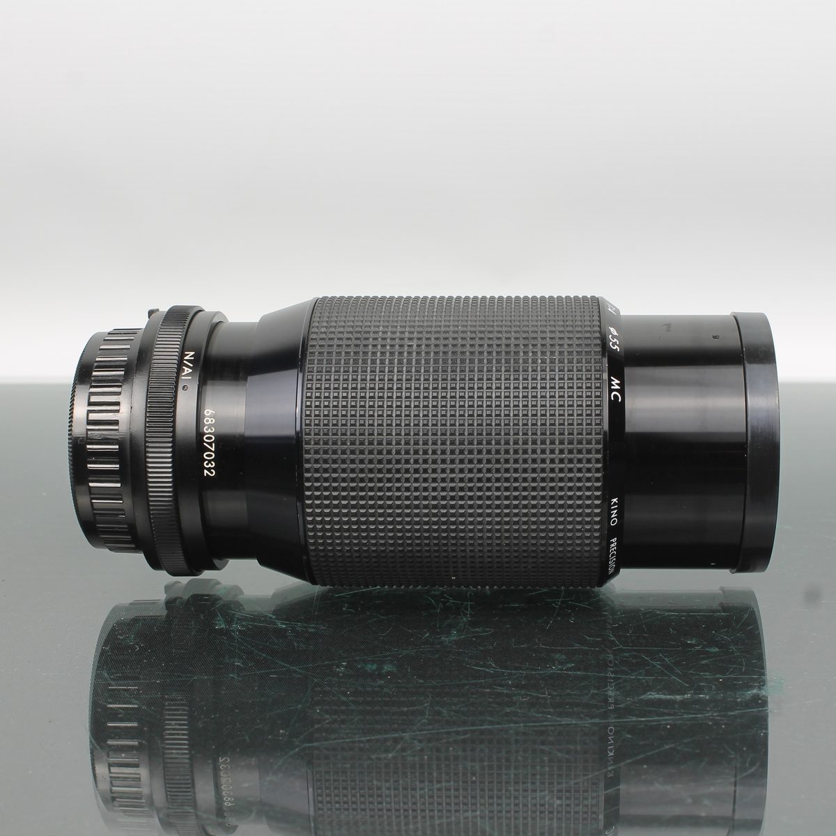 Kiron 80-200mm f/4.5 Macro MC