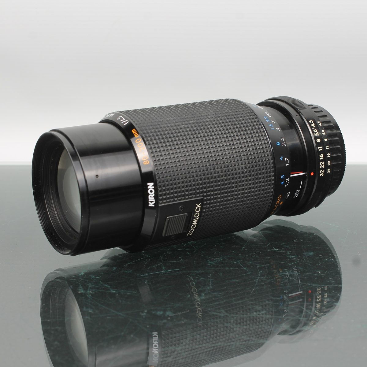 Kiron 80-200mm f/4.5 Macro MC