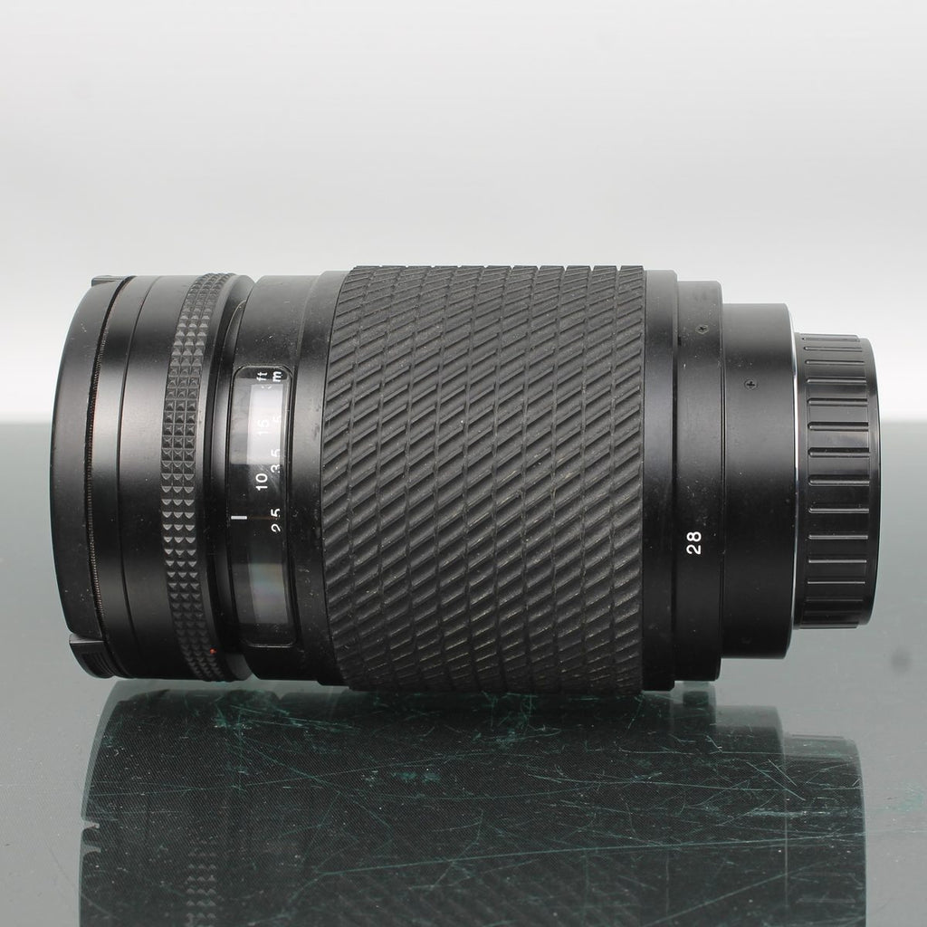 Tokina AF 28-200mm f/3.5-5.6