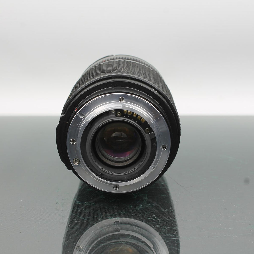 Tokina AF 28-200mm f/3.5-5.6