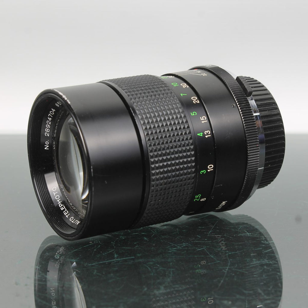 Vivitar 135mm f/2.8 Auto Telephoto