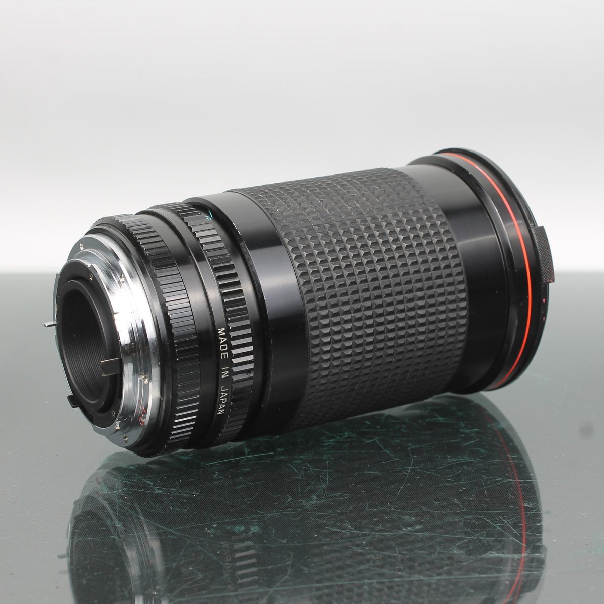 Hanimex Hi-Tec Lens Auto Zoom 35-200mm f/3.8-5.3 Macro