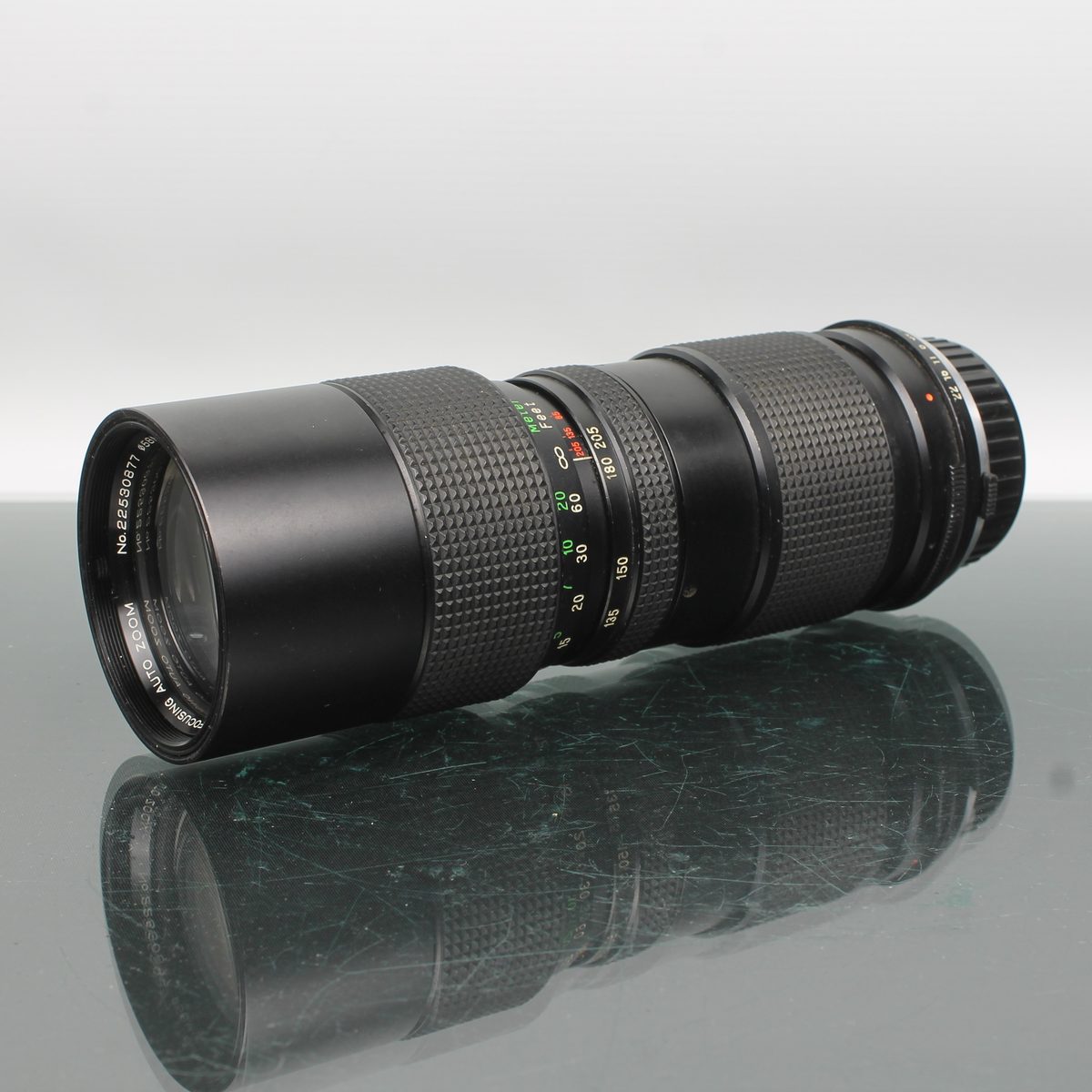 Vivitar 85-205mm f/3.8