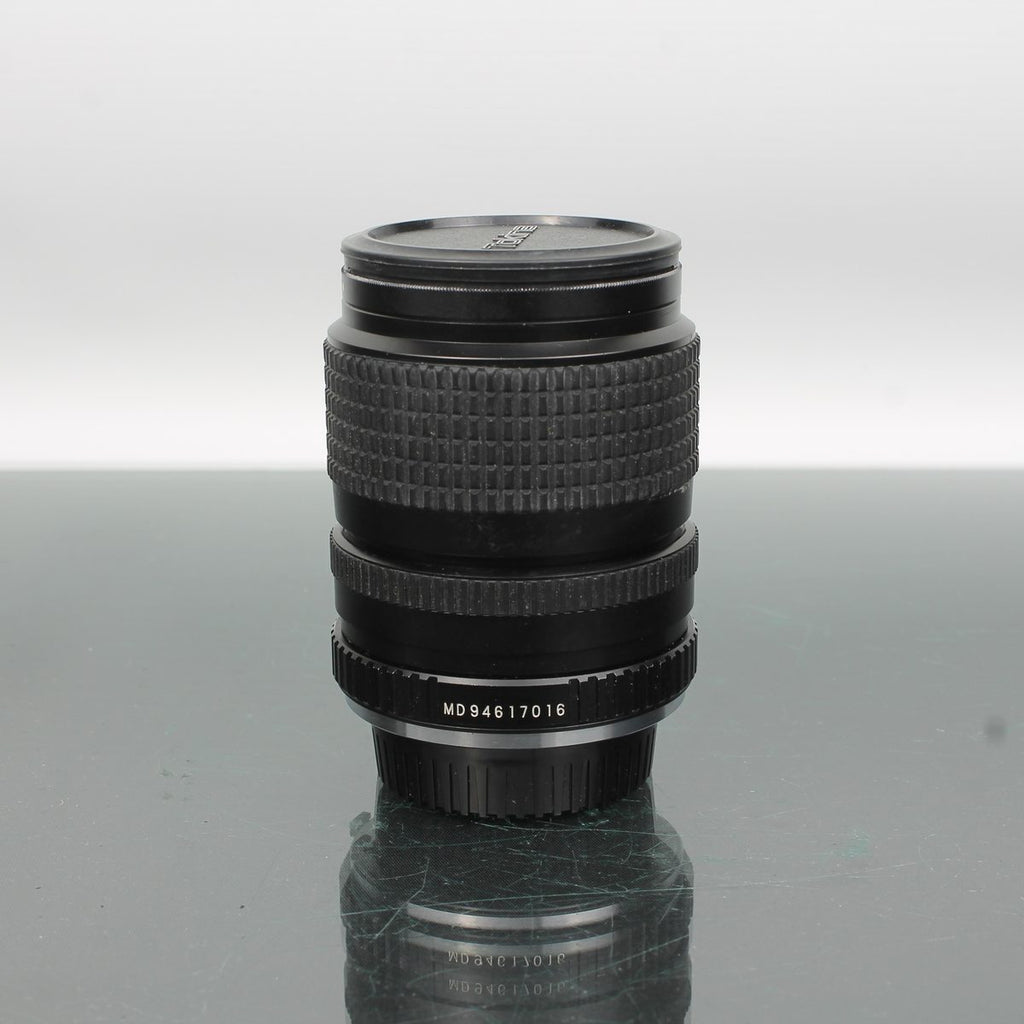 Cosina 35-70mm f/3.5-4.5 MC Macro