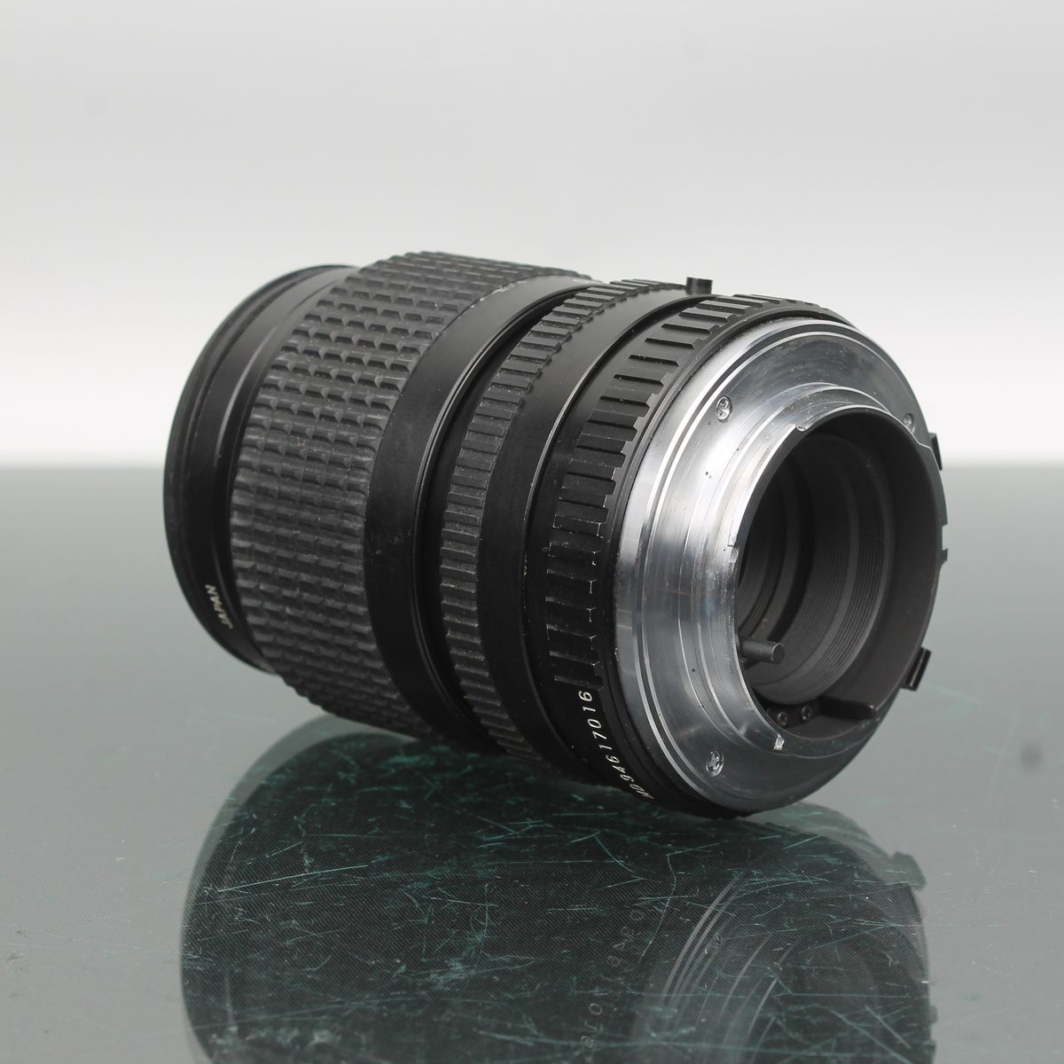 Cosina 35-70mm f/3.5-4.5 MC Macro