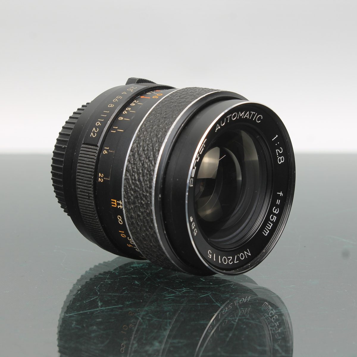 Pentor Automatic f/2.8 35mm
