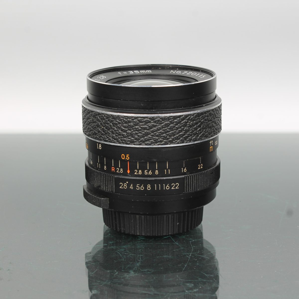 Pentor Automatic f/2.8 35mm
