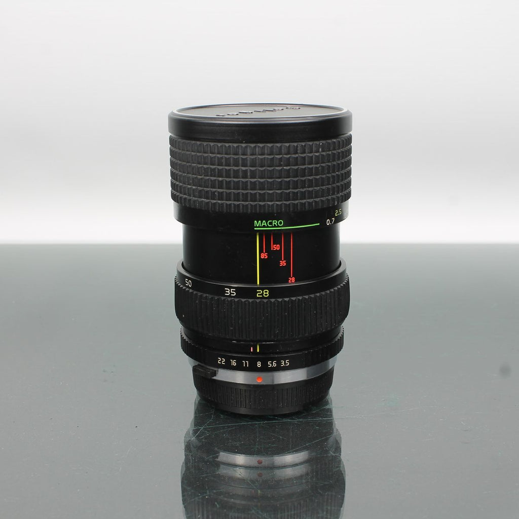 Tokina AT-X 28-85mm f/3.5-4.5