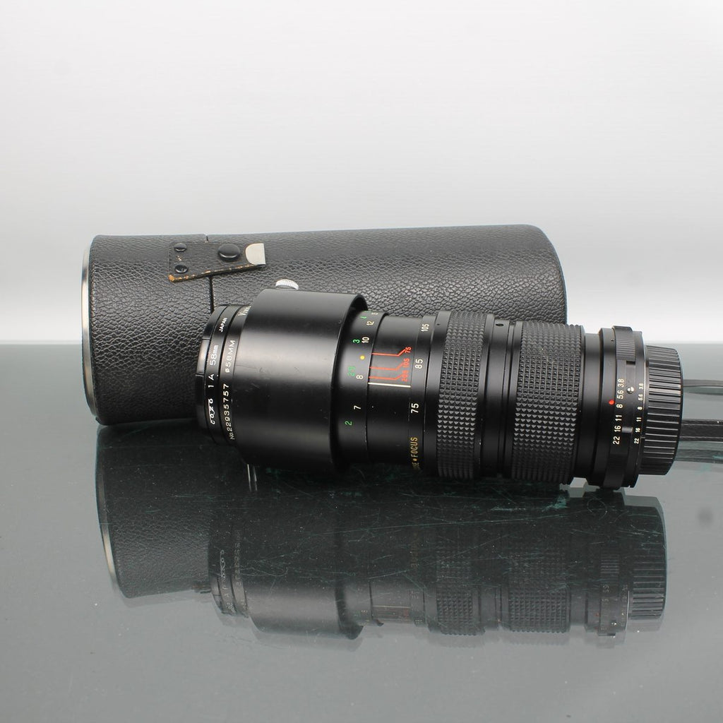 Vivitar 75-205mm f/3.8 Close Focusing Auto Zoom