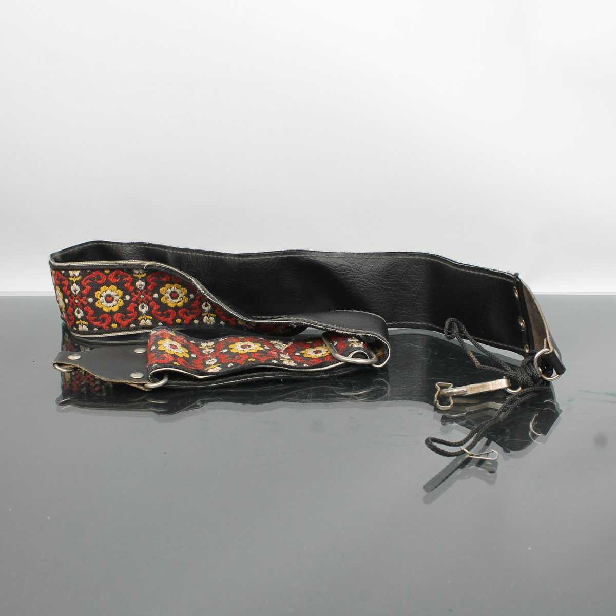 Walker & Williams H-21 CHR Vintage Strap