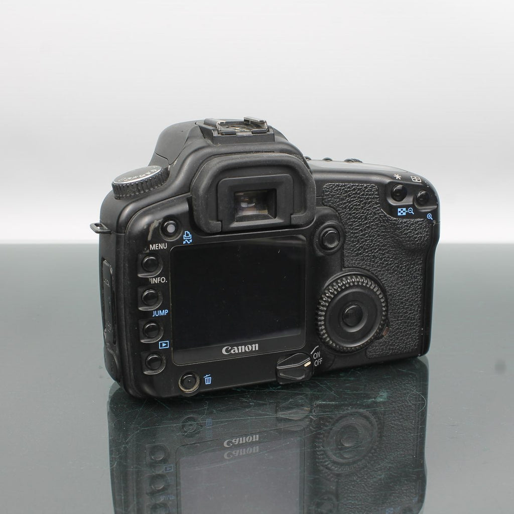 Canon EOS 30D