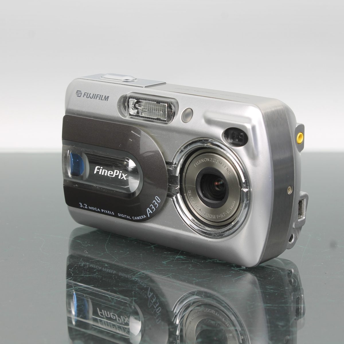 Fujifilm FinePix A330