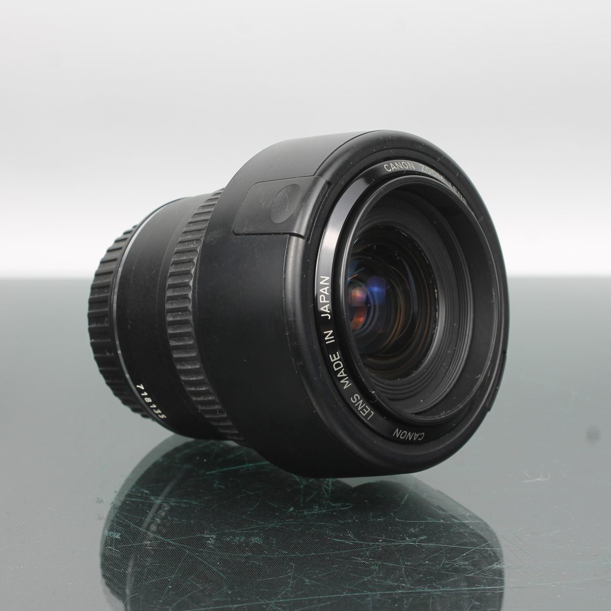 Canon Zoom Lens EF 28-70mm 1:3.5-4.5 II