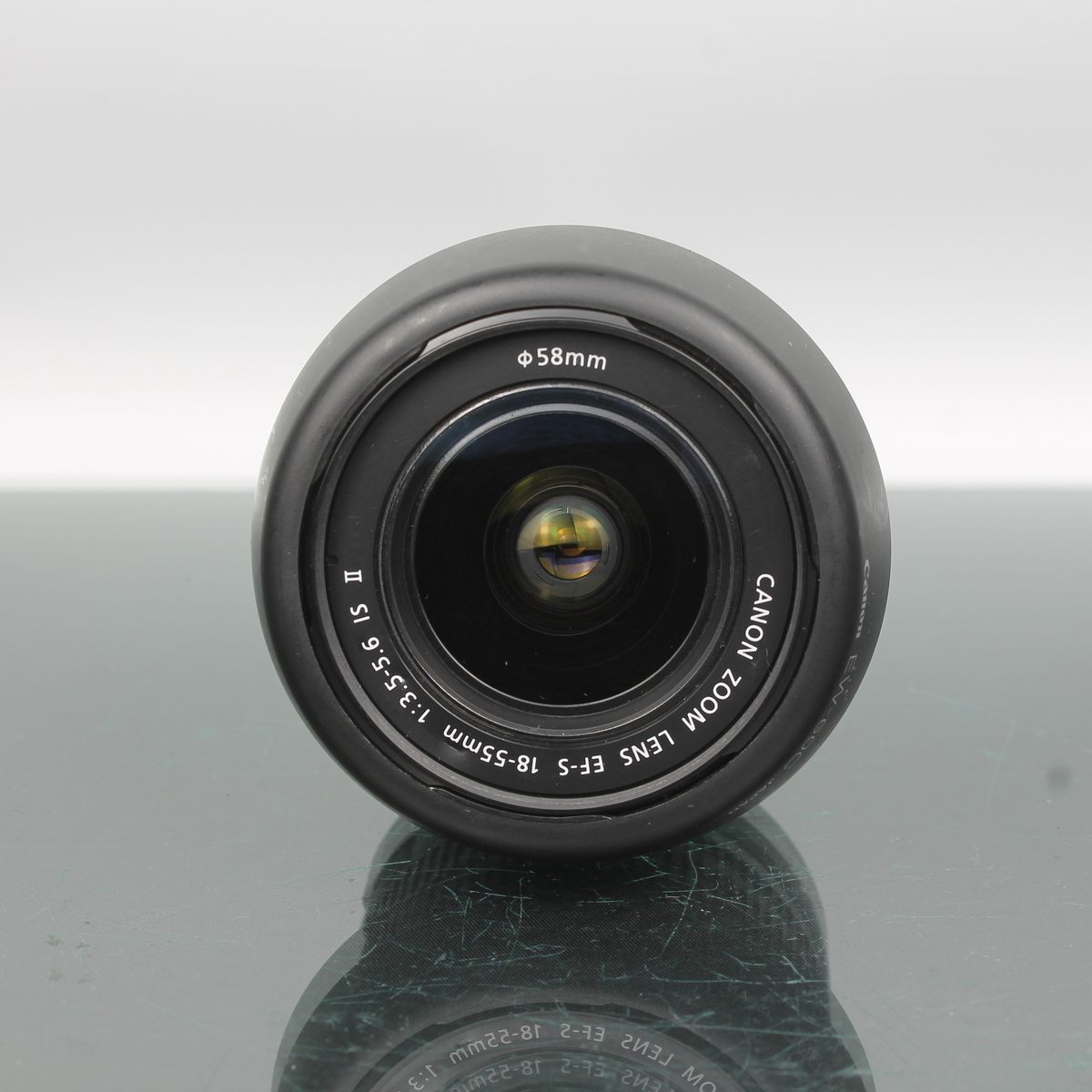 Canon EF-S 18-55mm 3.5-5.6 IS II