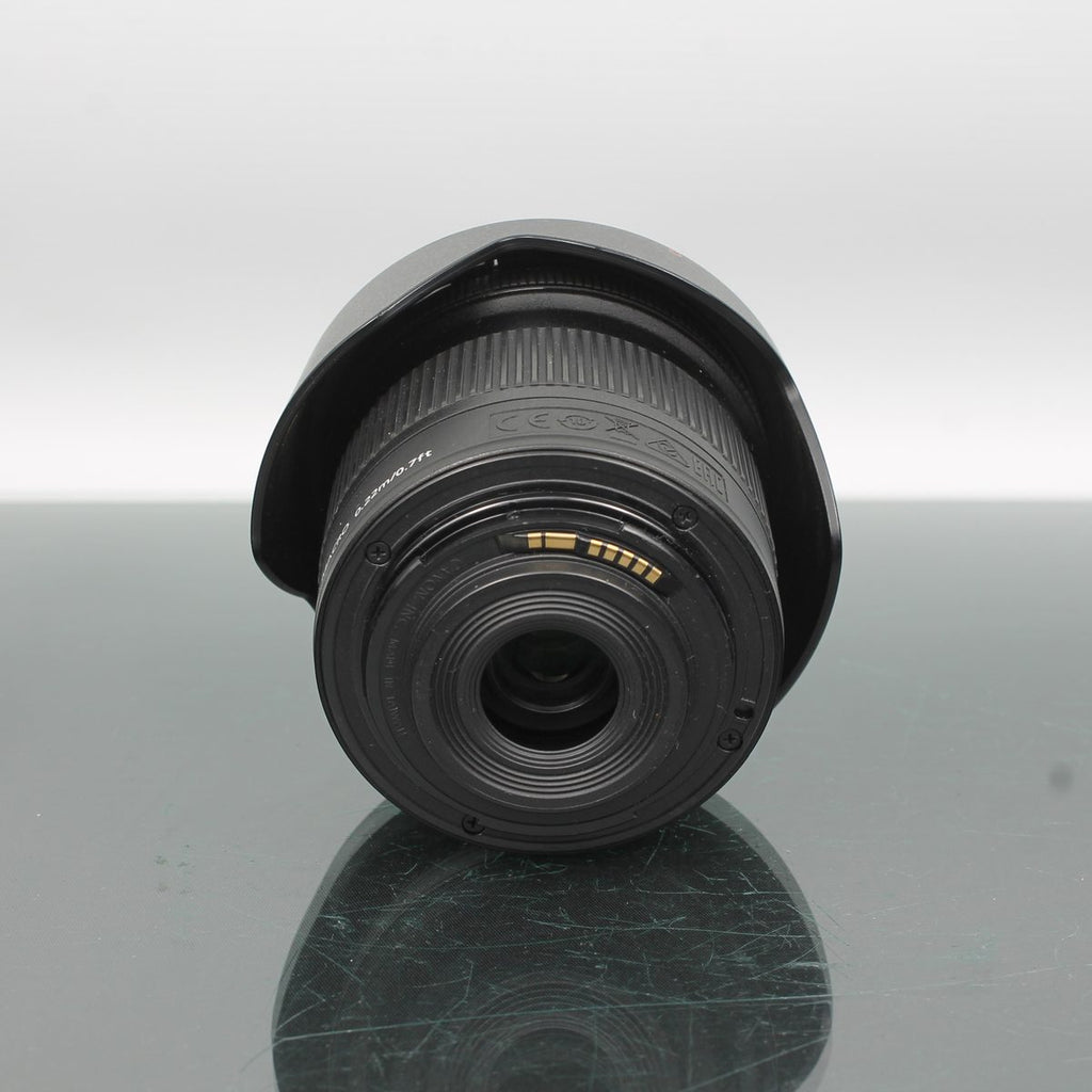 Canon EF-S 10-18mm 4.5-5.6 IS STM